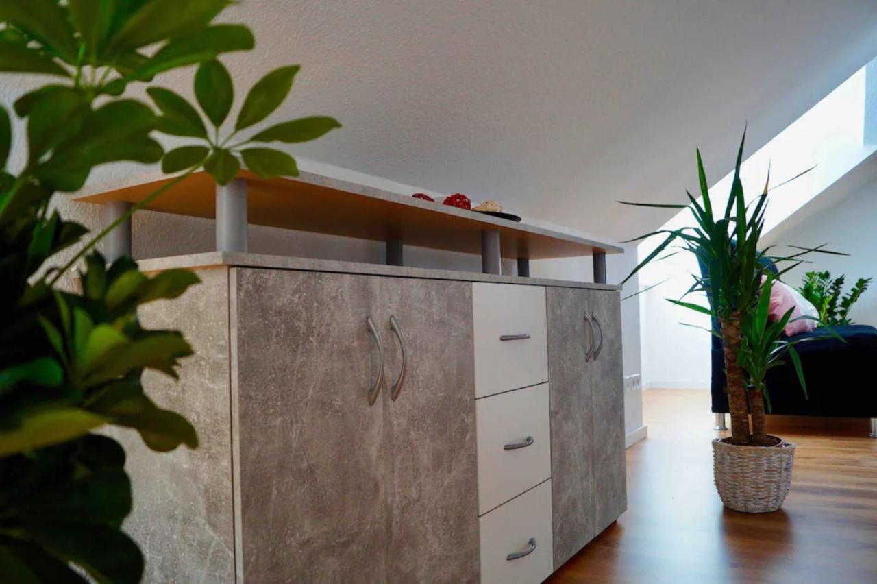 Wohlfuehlen In Der Bauhausstadt Mit Netflix Apartment Dessau-Rosslau
